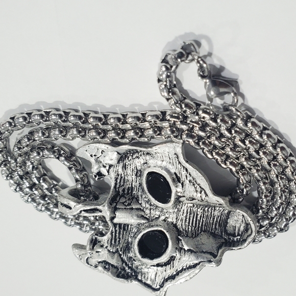 VIKING NORDIC WOLF NECKLACE - Picture 8 of 9